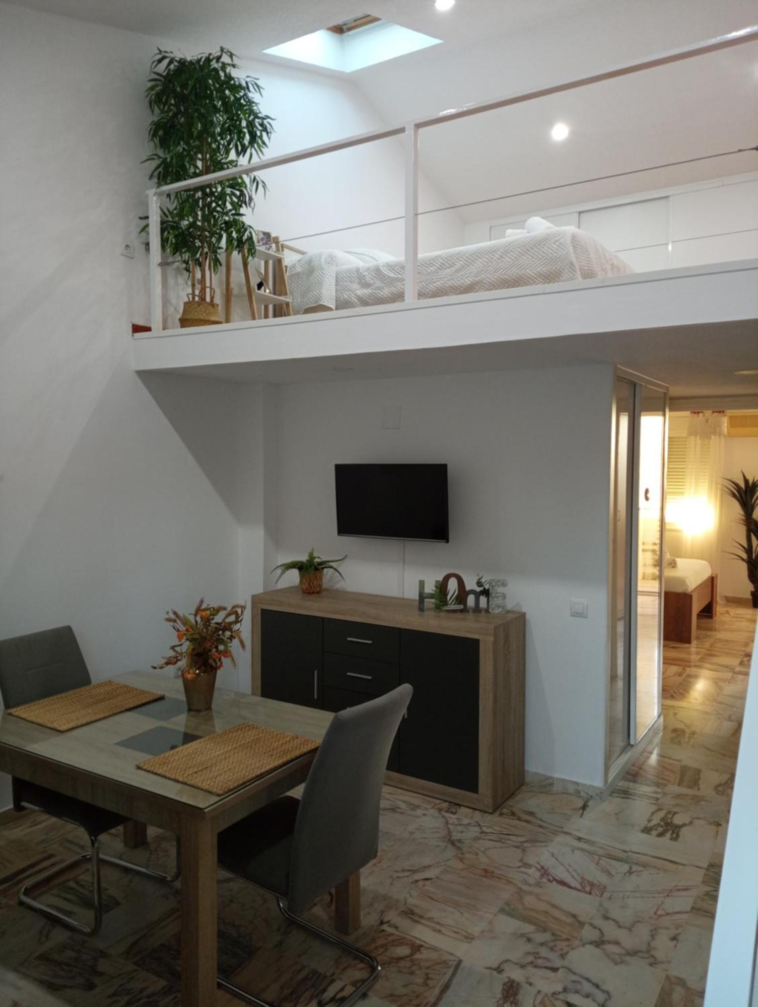Sevilla Brisas Vip One Valencina De La Concepcion Kültér fotó